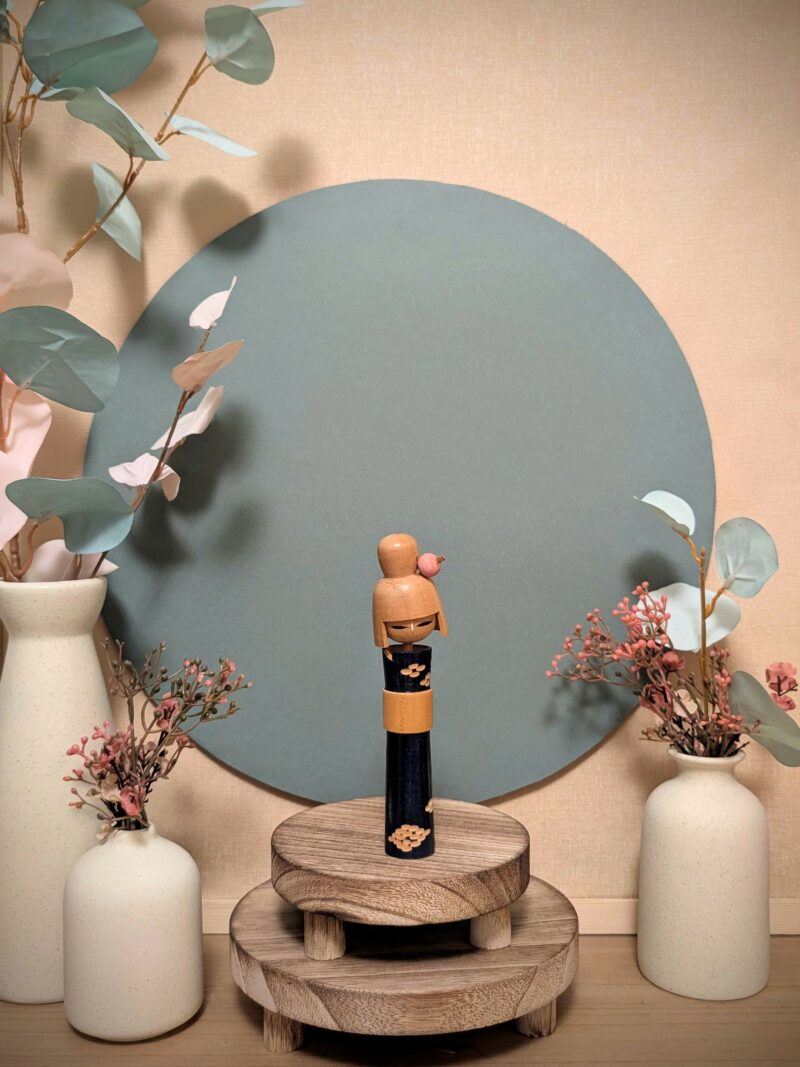 Kokeshi Sōsaku - Hitomi NOBORU 登瞳