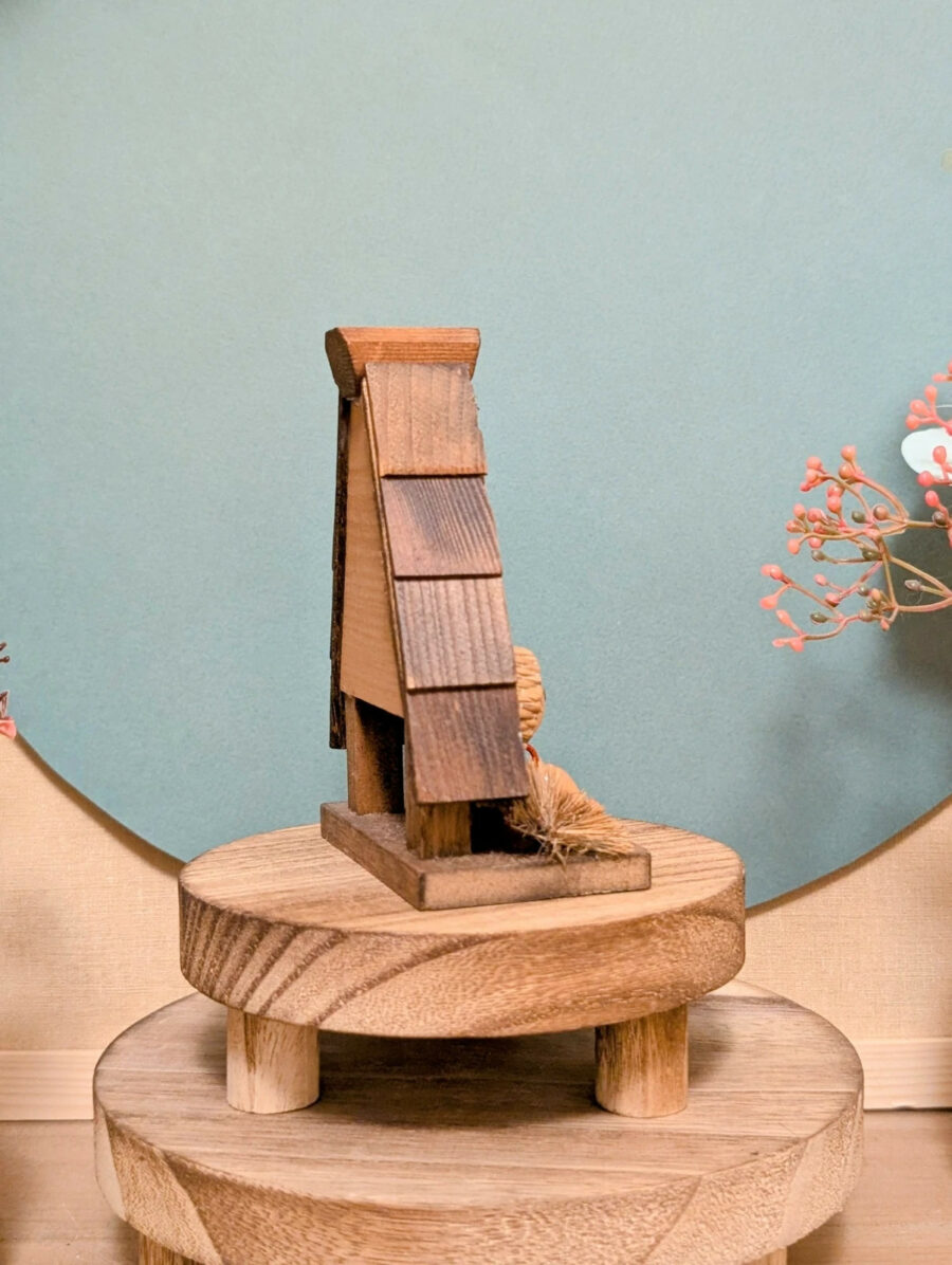 Kokeshi Omiyage - Enfants devant leur Maison - photo 5