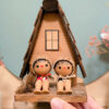Kokeshi Omiyage - Enfants devant leur Maison - photo 7