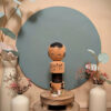 Kokeshi Omiyage Rustique - Tronc en Écorce - photo 1