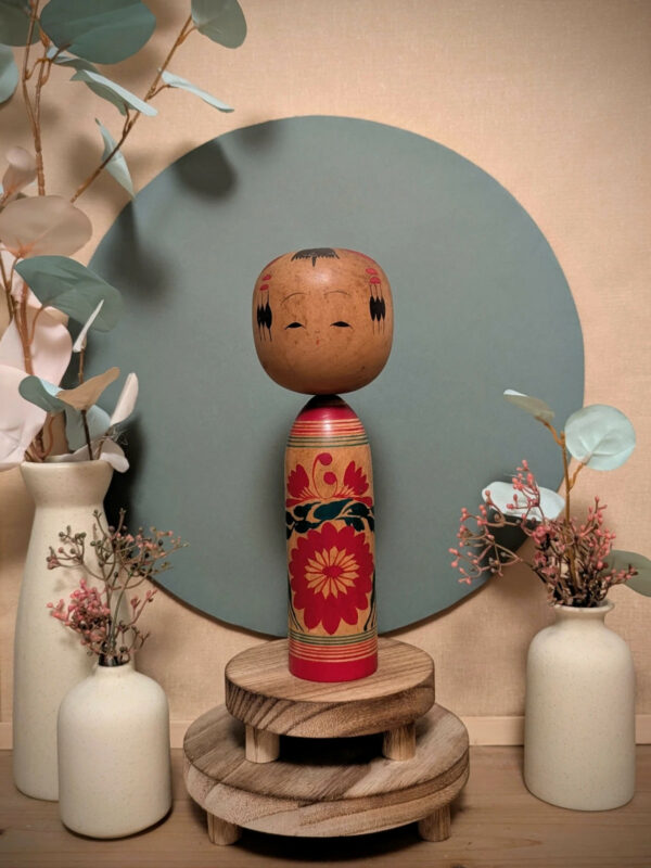 Kokeshi Shingata - Chrysanthème Stylisé - photo 1