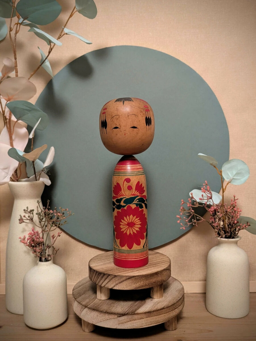 Kokeshi Shingata - Chrysanthème Stylisé - photo 1