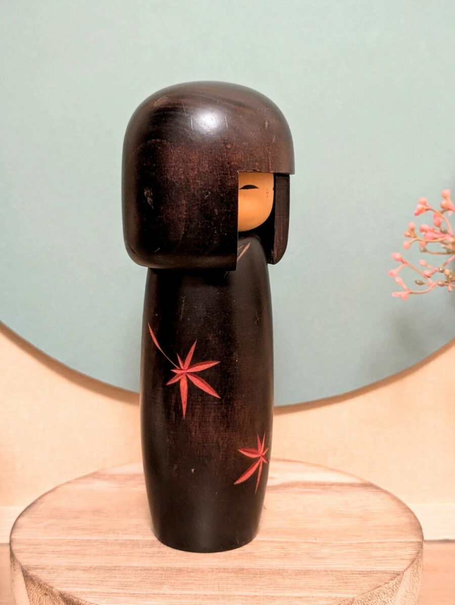 Kokeshi Sōsaku - Atelier USABURŌ 卯三郎 - Feuilles d’Érable - photo 5